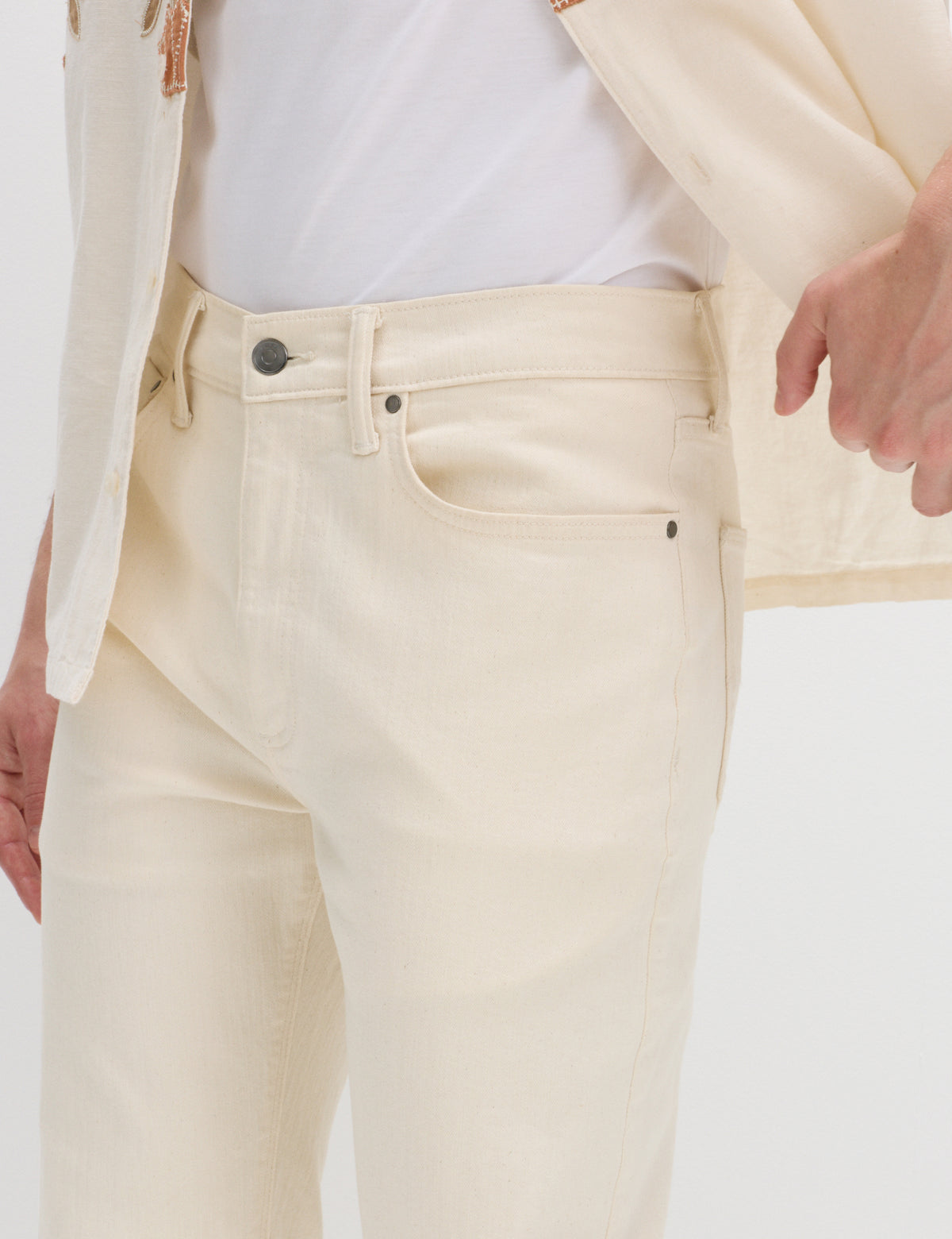 Pantalón elástico de corte recto