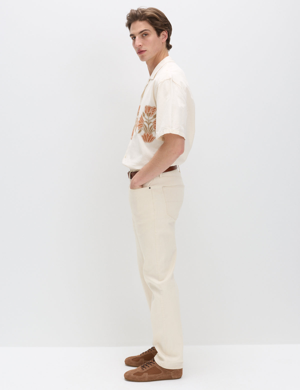 Pantalón elástico de corte recto