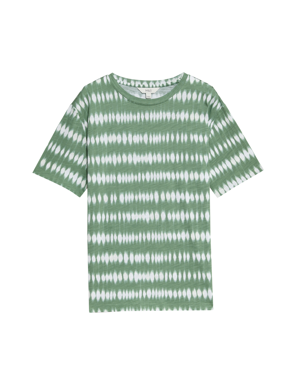 Camiseta básica de manga corta y escorte pico de corte relax