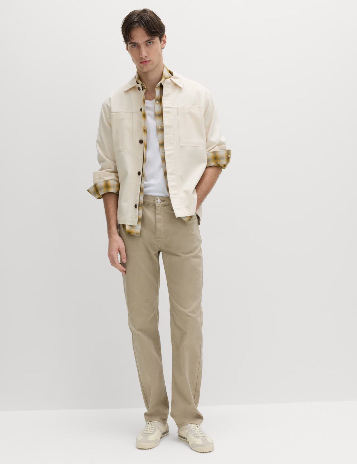 Pantalón elástico de corte recto