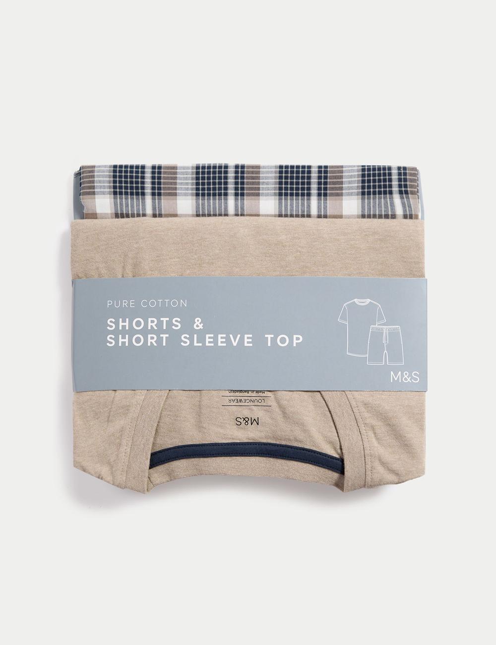 Pijama corto  con pantalón de tela a cuadros