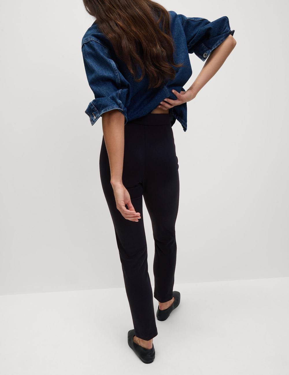 Pantalón punto slim