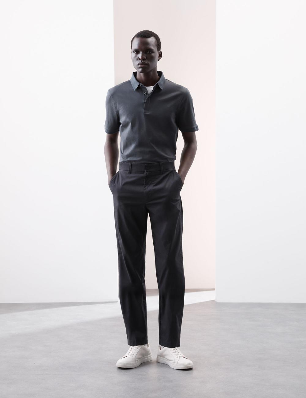 Pantalón chino superligero Autograph