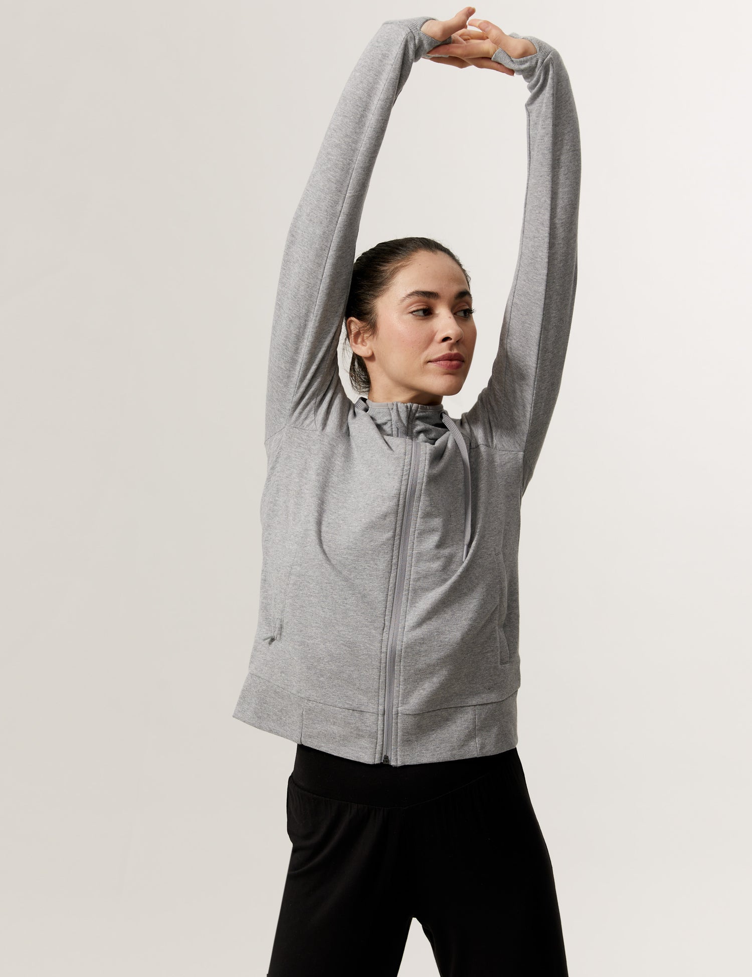 Chaqueta chándal capucha