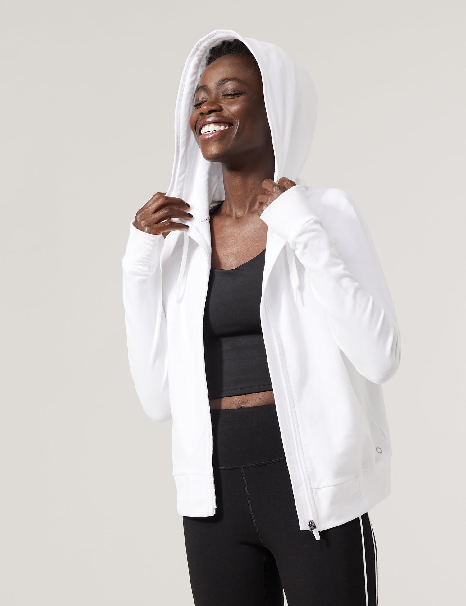 Chaqueta chándal capucha