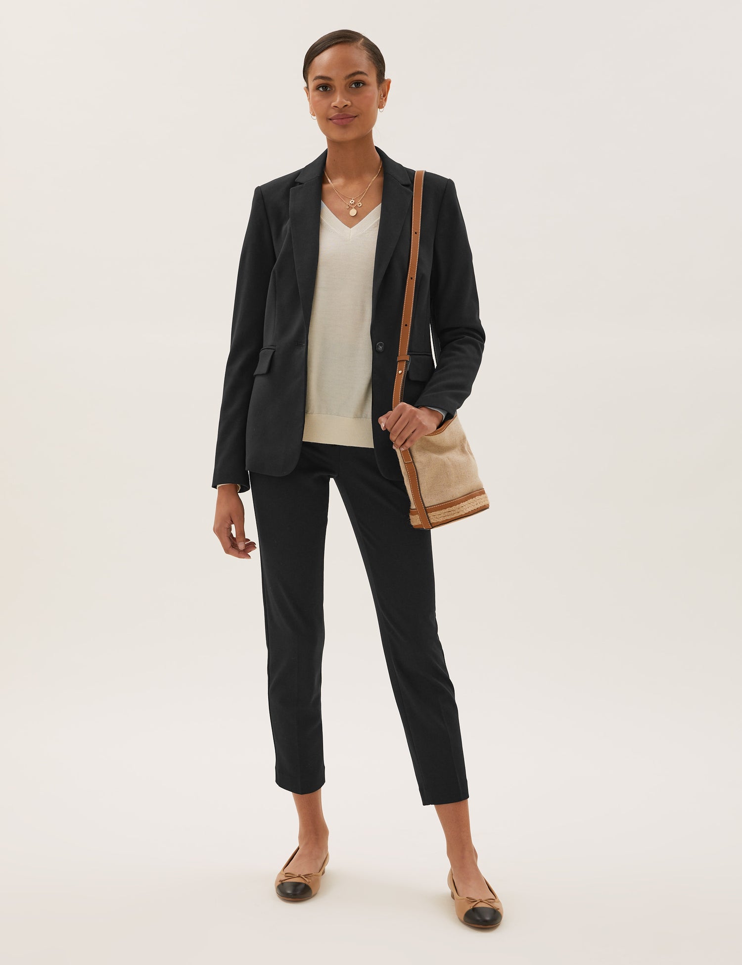 Pantalón punto slim