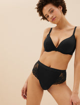 Braguita brasileña alta